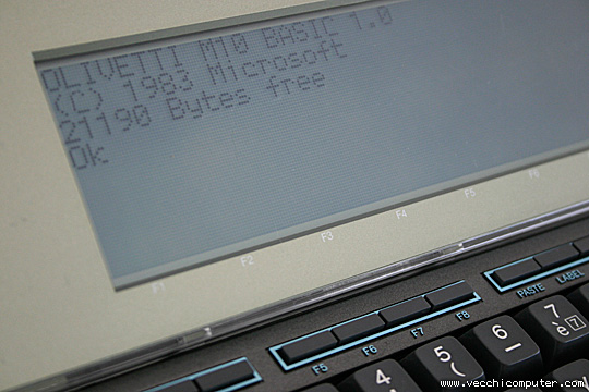 Olivetti M10 (LCD)
