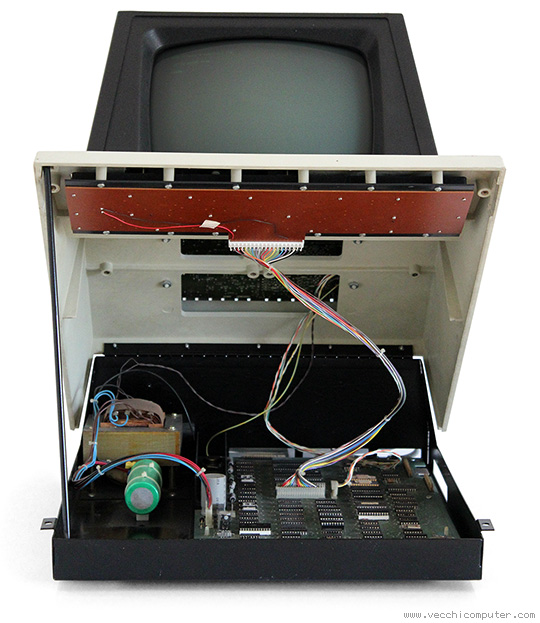 Commodore 8032 (aperto)