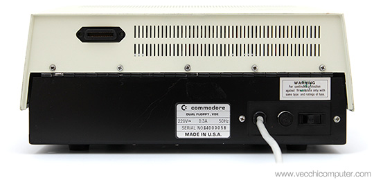 Commodore 4040 - Retro