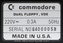 Commodore 4040 - SN