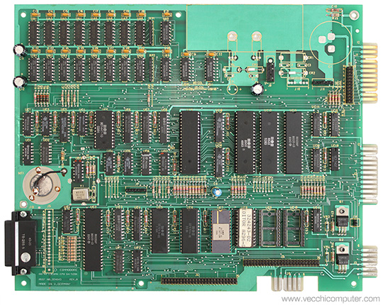 Commodore 8296-D - Scheda madre