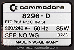 Commodore 8296-D - SN