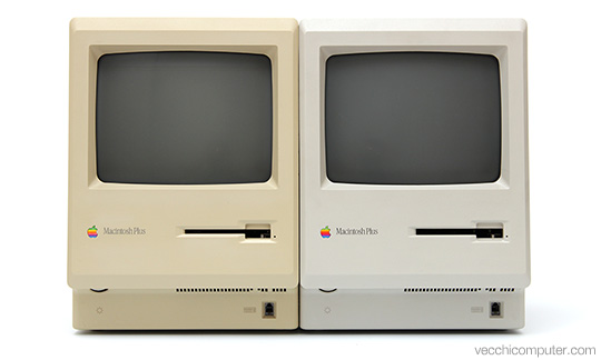 Apple Macintosh Plus - 1986 beige vs 1987 platinum gray