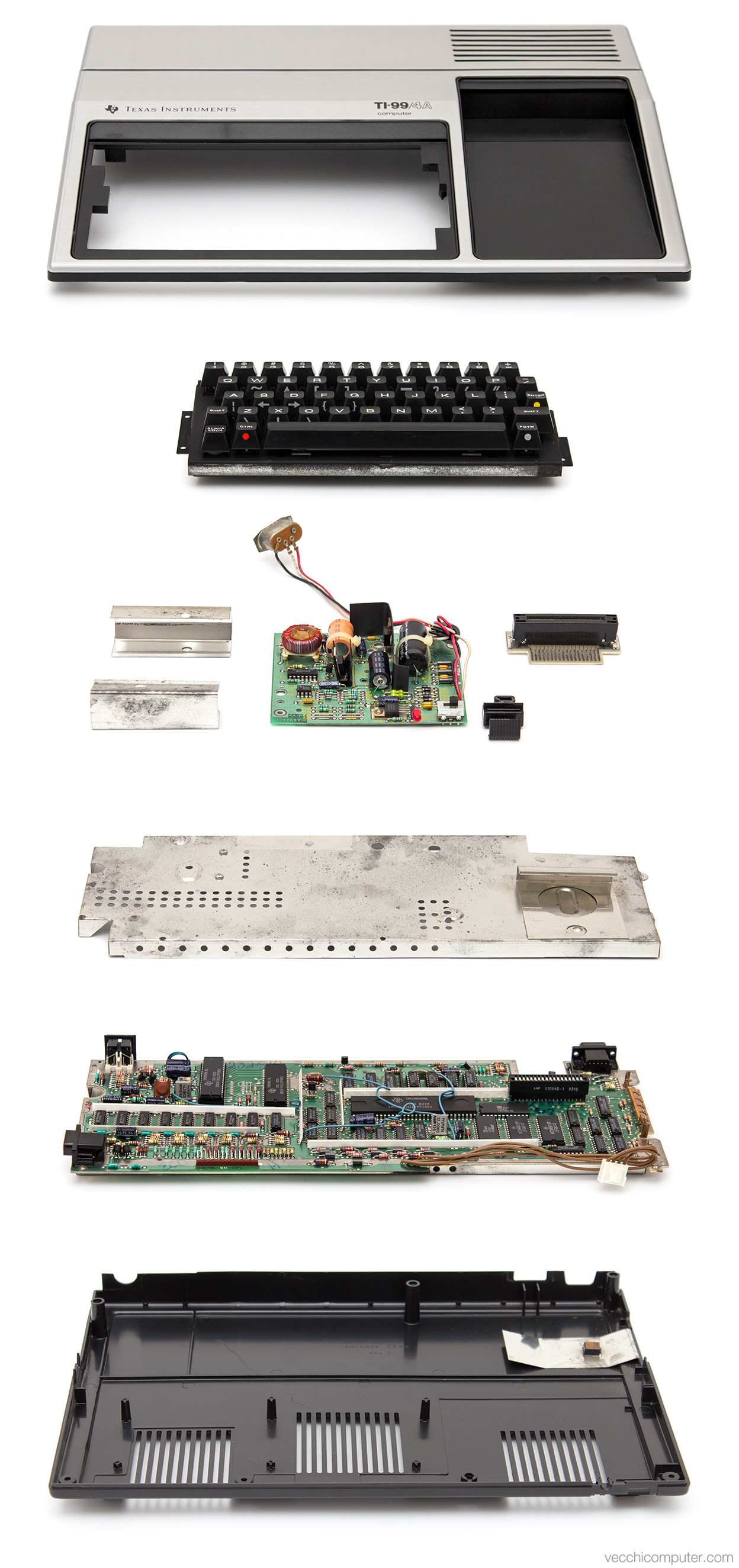 Texas Instruments TI-99/4A - vista esplosa